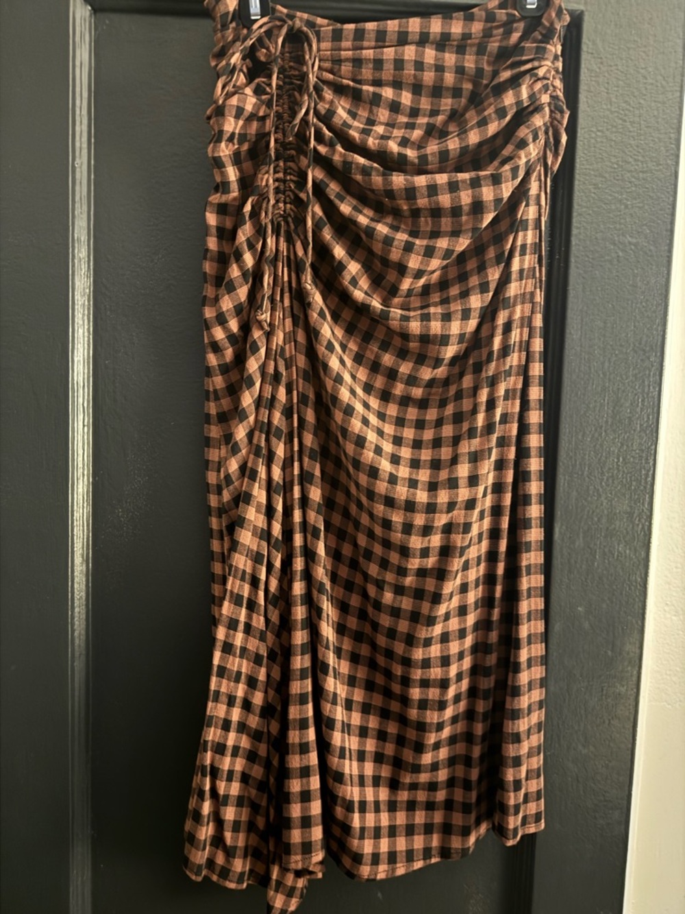 ALC Womens Brown and Black Gingham Drawstring Ruched Skirt size 8 flattering!
